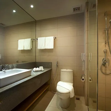 Berjaya Makati Hotel Makati City Exterior photo