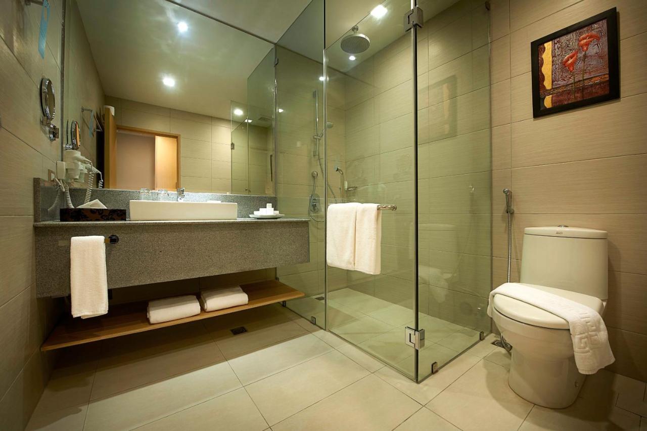 Hotel Berjaya Makati