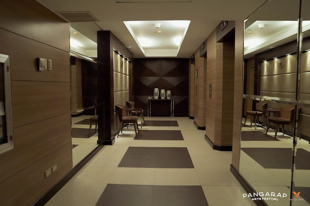 Hotel Berjaya Makati