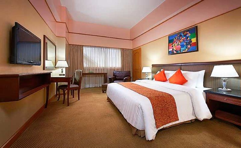 Berjaya Makati Hotel